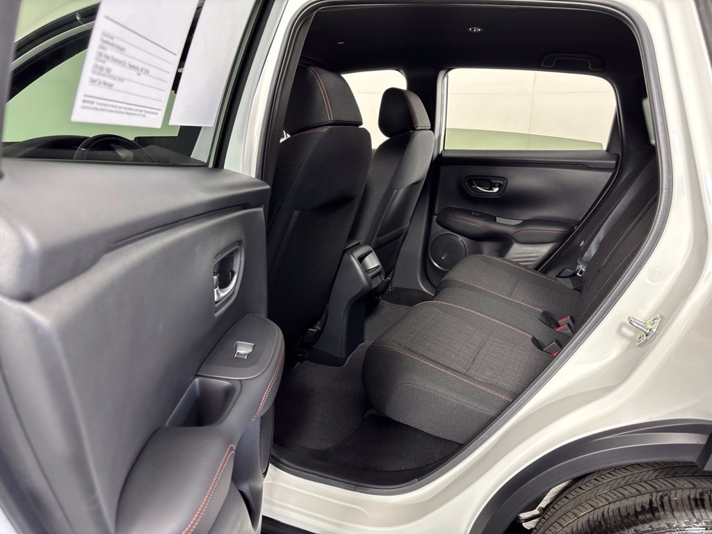 2025 Honda HR-V Sport - Photo 24