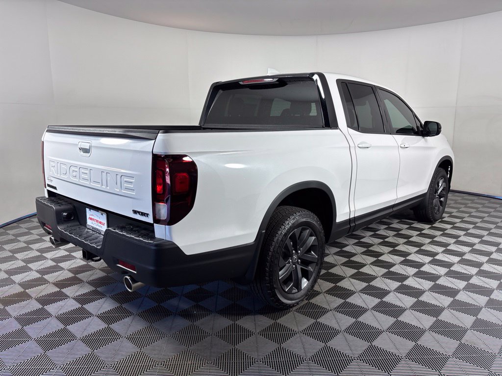 2026 Honda Ridgeline Sport - Photo 10