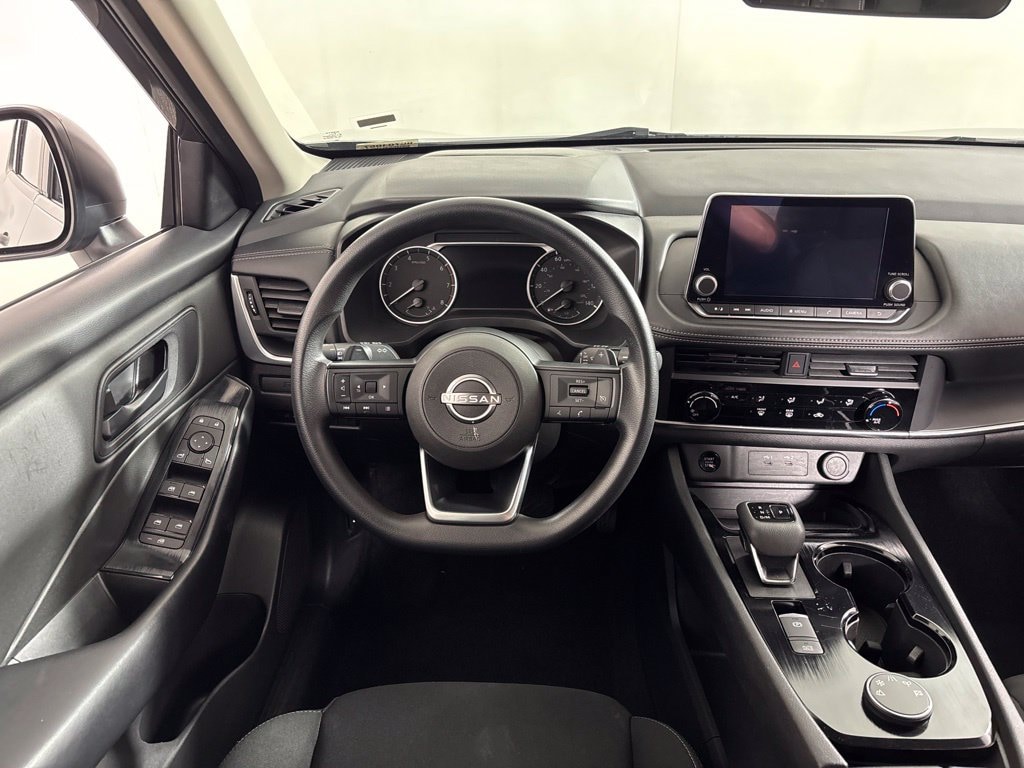 Used 2024 Nissan Rogue S SUV