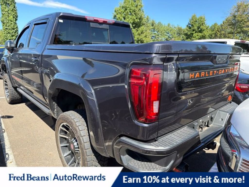 Used 2022 GMC Sierra 1500 AT4 Truck Crew Cab
