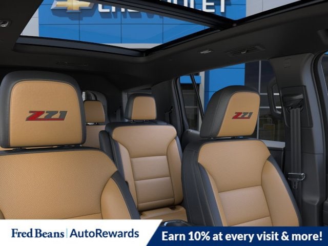 2027 Chevrolet Traverse Z71 - Photo 28