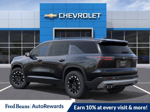 2027 Chevrolet Traverse Z71 - Photo 3