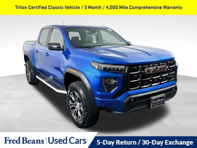2023 GMC Canyon 4WD AT4