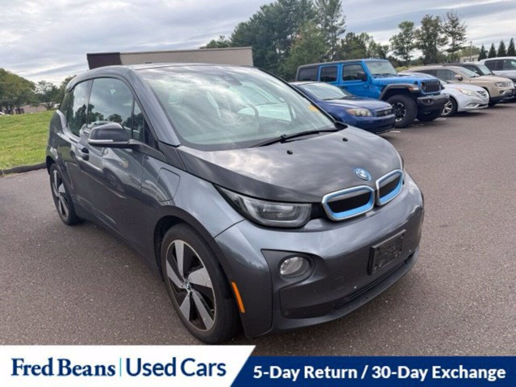 Used 2017 BMW i3 94 Ah w/Range Extender Hatchback