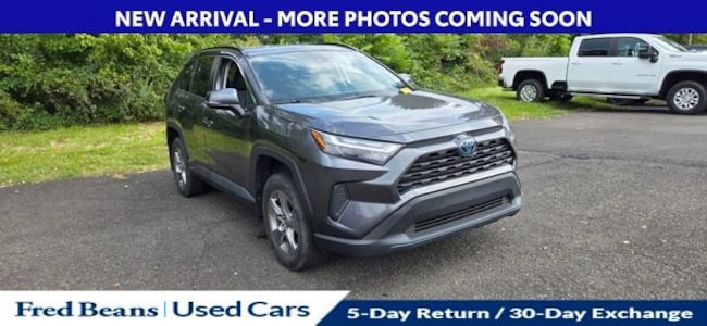 2022 Toyota RAV4 Hybrid XLE
