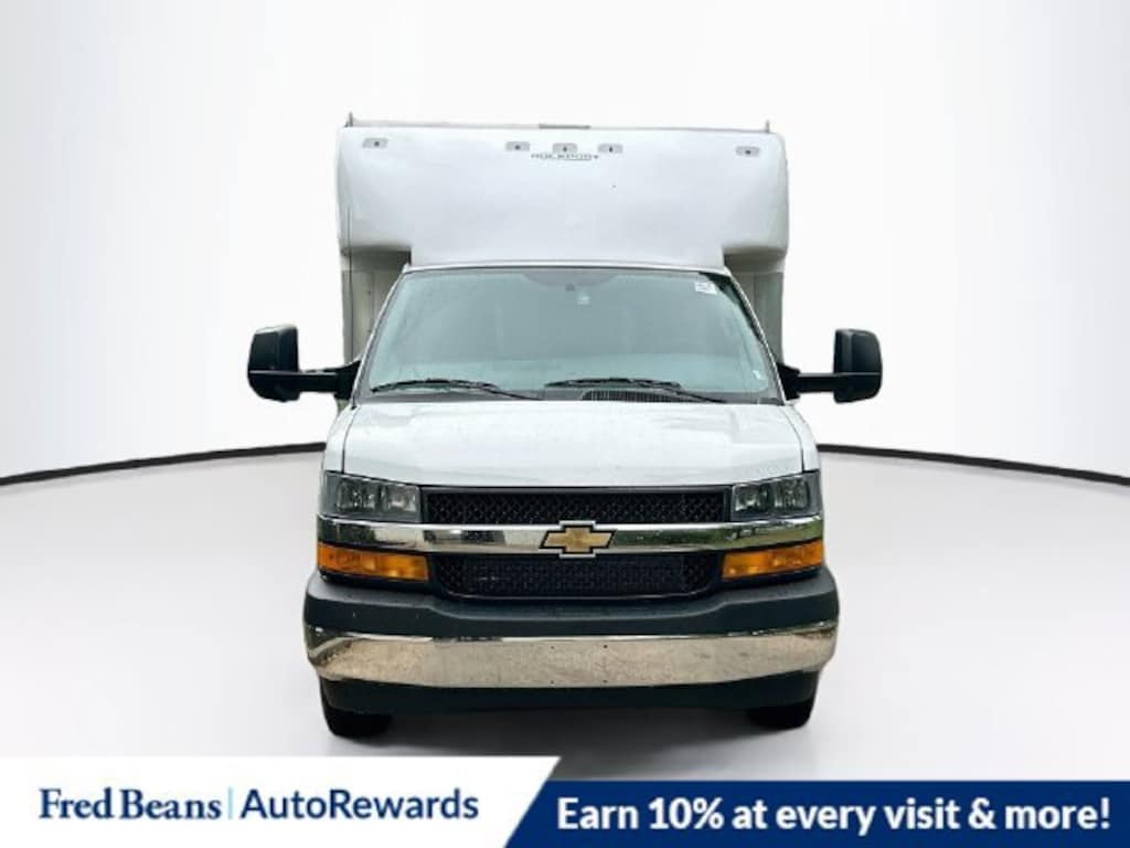 New 2026 Chevrolet Express Cutaway 4500 2WT Cutaway Van