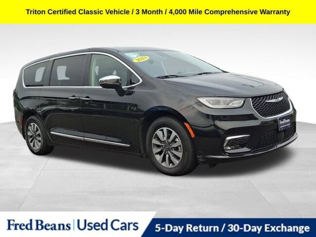 2023 Chrysler Pacifica Hybrid Limited