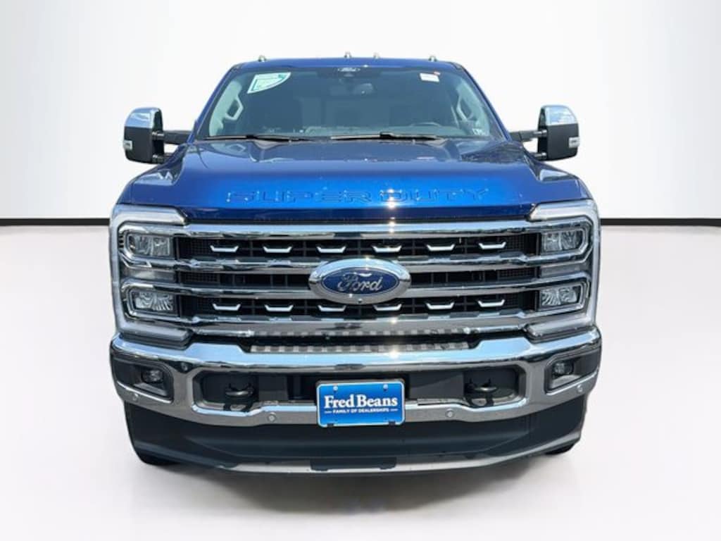 New 2026 Ford F-250 Lariat Truck Crew Cab