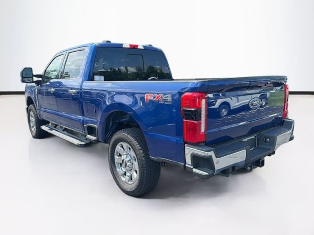 New 2026 Ford F-250 Lariat Truck Crew Cab