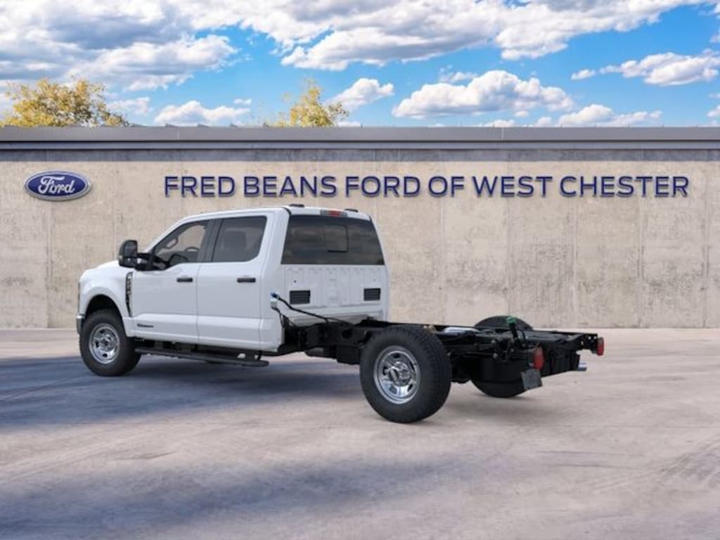 New 2026 Ford F-350 Chassis XL Truck Crew Cab