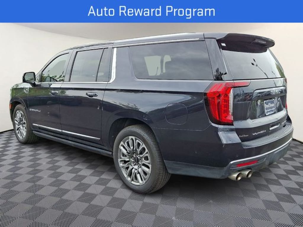 Used 2023 GMC Yukon XL Denali Ultimate SUV