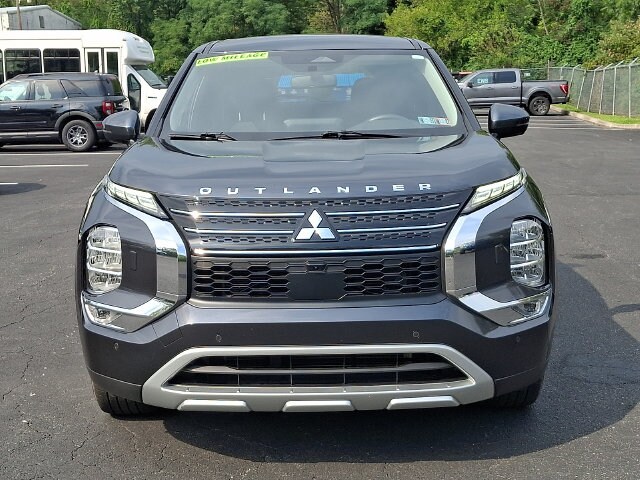 Used 2024 Mitsubishi Outlander SUV