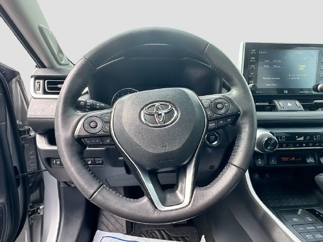 2021 Toyota RAV4 XLE Premium - Photo 14