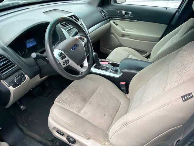 2015 Ford Explorer Base - Photo 18