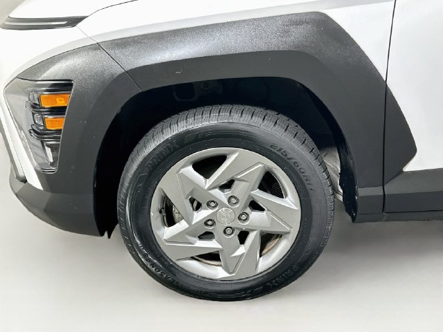 2024 Hyundai Kona SE - Photo 33