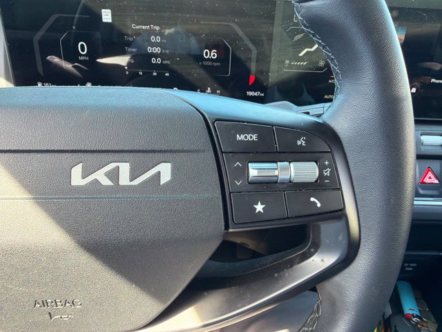 2025 Kia K4 EX - Photo 26