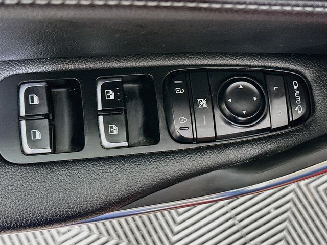 2022 Kia Stinger GT-Line - Photo 23