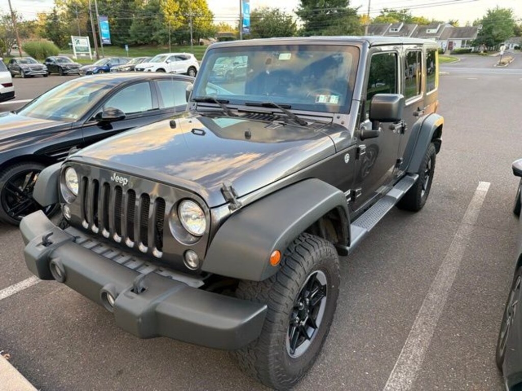 Used 2014 Jeep Wrangler Unlimited Sport SUV