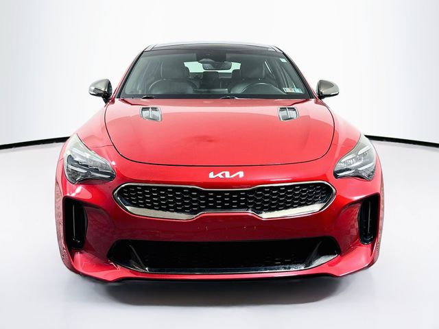 2022 Kia Stinger GT-Line - Photo 2