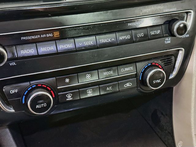2018 Kia Optima EX - Photo 19