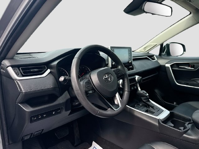2021 Toyota RAV4 XLE Premium - Photo 11