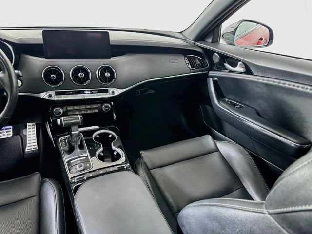 2022 Kia Stinger GT-Line - Photo 28