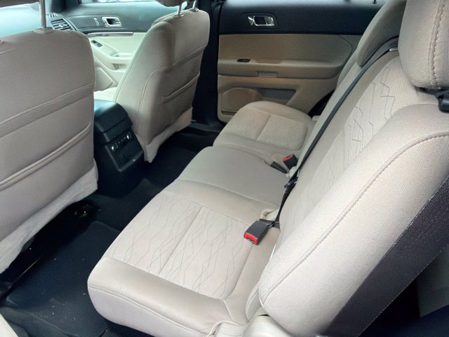 2015 Ford Explorer Base - Photo 19