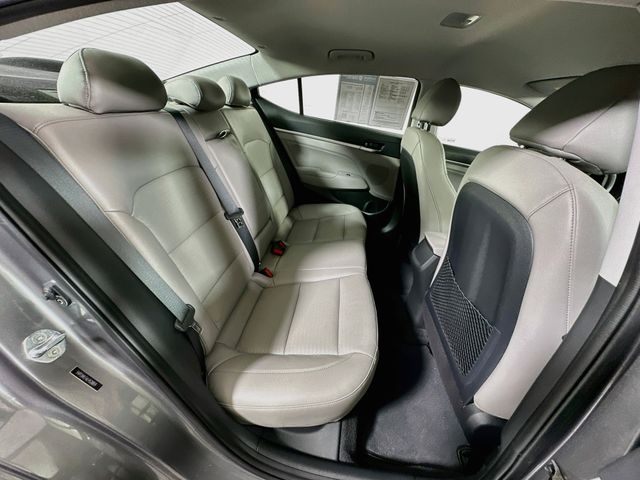 2020 Hyundai Elantra Limited - Photo 31