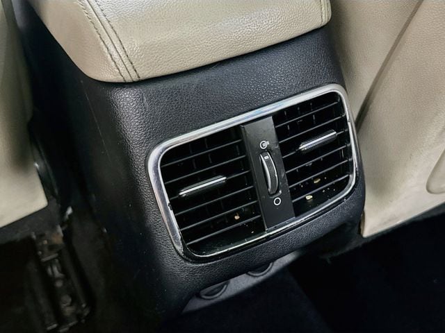 2018 Kia Optima EX - Photo 30