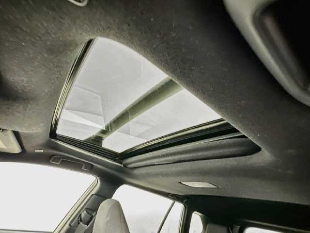 2024 Toyota Corolla Cross Nightshade - Photo 25