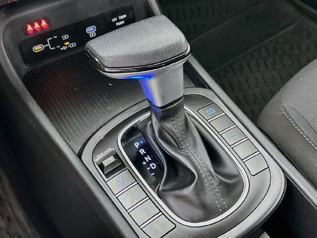 2024 Hyundai Kona SE - Photo 21