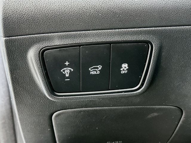 2022 Hyundai Tucson Limited - Photo 13
