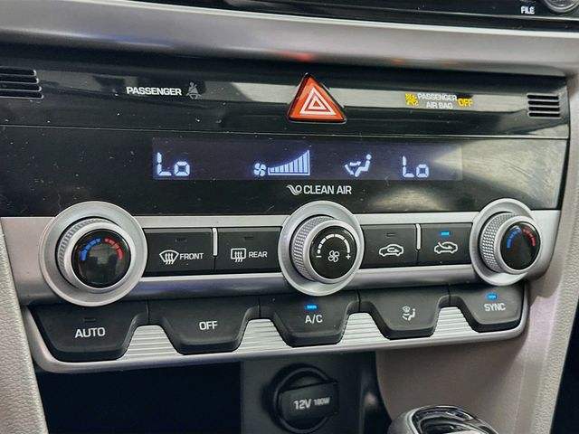 2020 Hyundai Elantra Limited - Photo 19