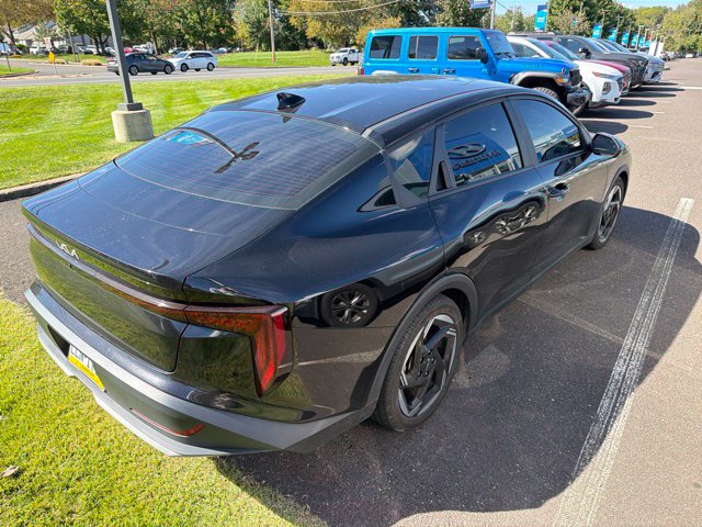 2025 Kia K4 EX - Photo 15