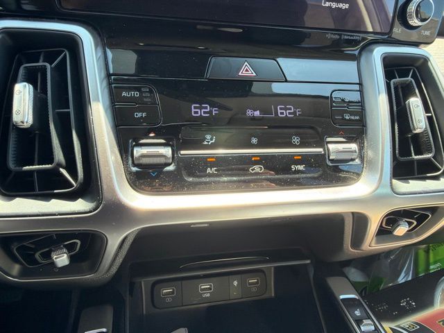 2023 Kia Sorento X-Line S - Photo 18