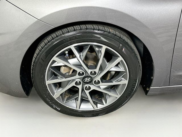 2020 Hyundai Elantra Limited - Photo 35