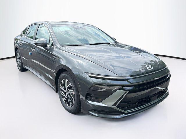 2026 Hyundai Sonata Hybrid