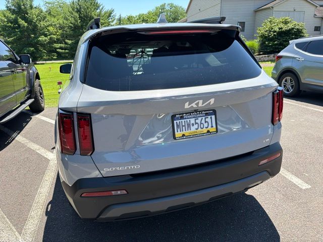 2023 Kia Sorento X-Line S - Photo 9