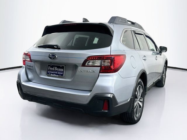 2018 Subaru Outback Limited - Photo 9
