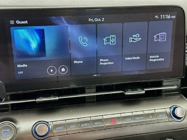 2024 Hyundai Kona SE - Photo 18