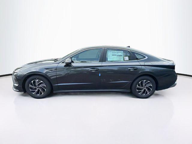 New 2026 Hyundai Sonata Hybrid Blue Sedan