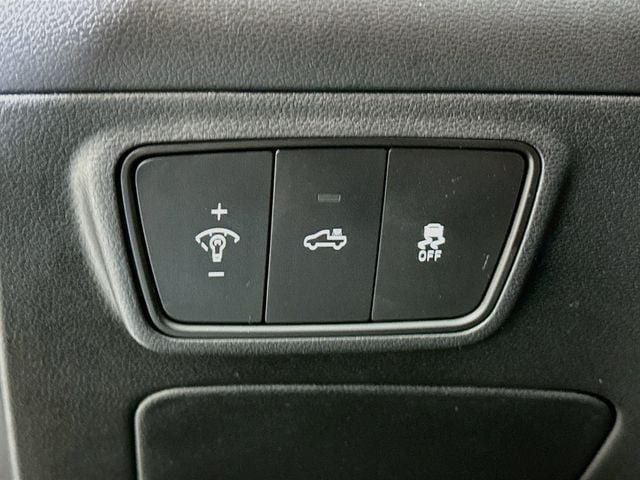2023 Hyundai Santa Cruz Limited - Photo 13