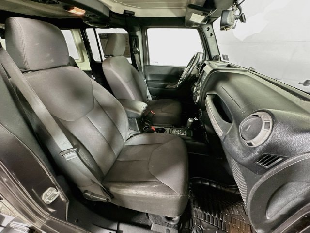 2014 Jeep Wrangler Unlimited Sport - Photo 29