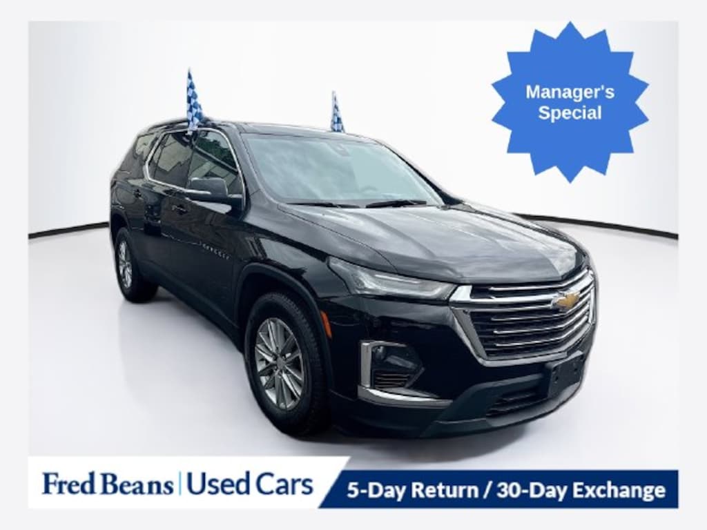 Used 2023 Chevrolet Traverse LT SUV