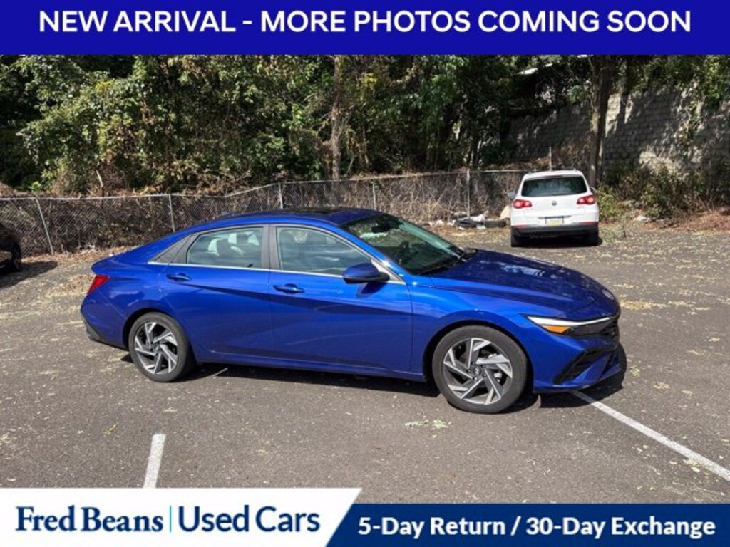 Used 2024 Hyundai Elantra Hybrid Limited Sedan