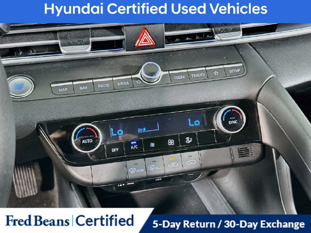 2024 Hyundai Elantra SEL - Photo 25