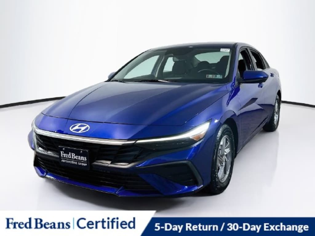 Used 2024 Hyundai Elantra SE Sedan