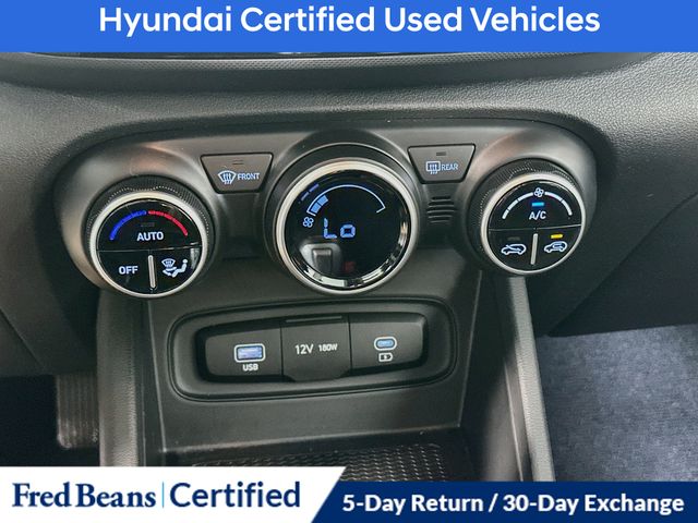 2023 Hyundai Venue SEL - Photo 25