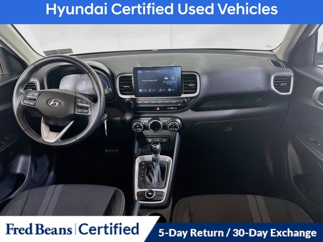 2023 Hyundai Venue SEL - Photo 17
