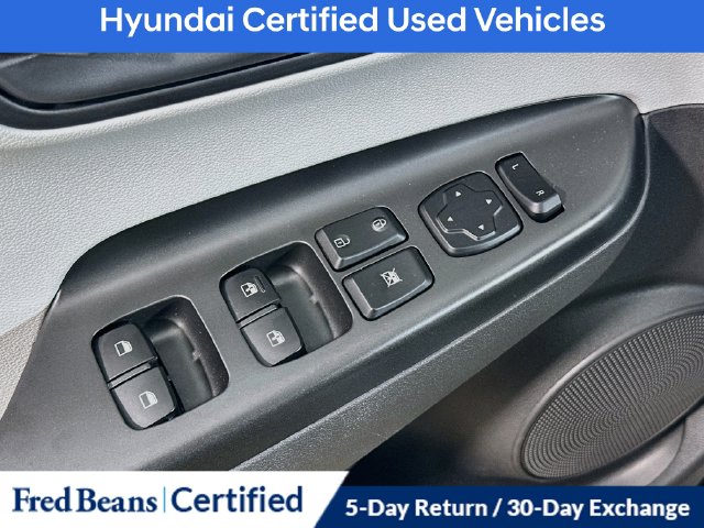 2023 Hyundai Kona SEL - Photo 20